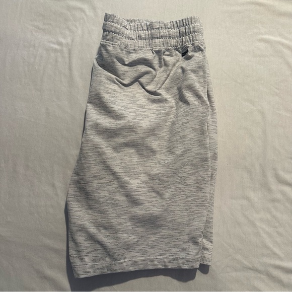 Mondetta Men’s Shorts Size Large - Picture 8 of 9